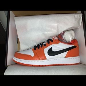 Nike jordan 1 Low starfish 6Y/6M/7.5W 100% LEGIT